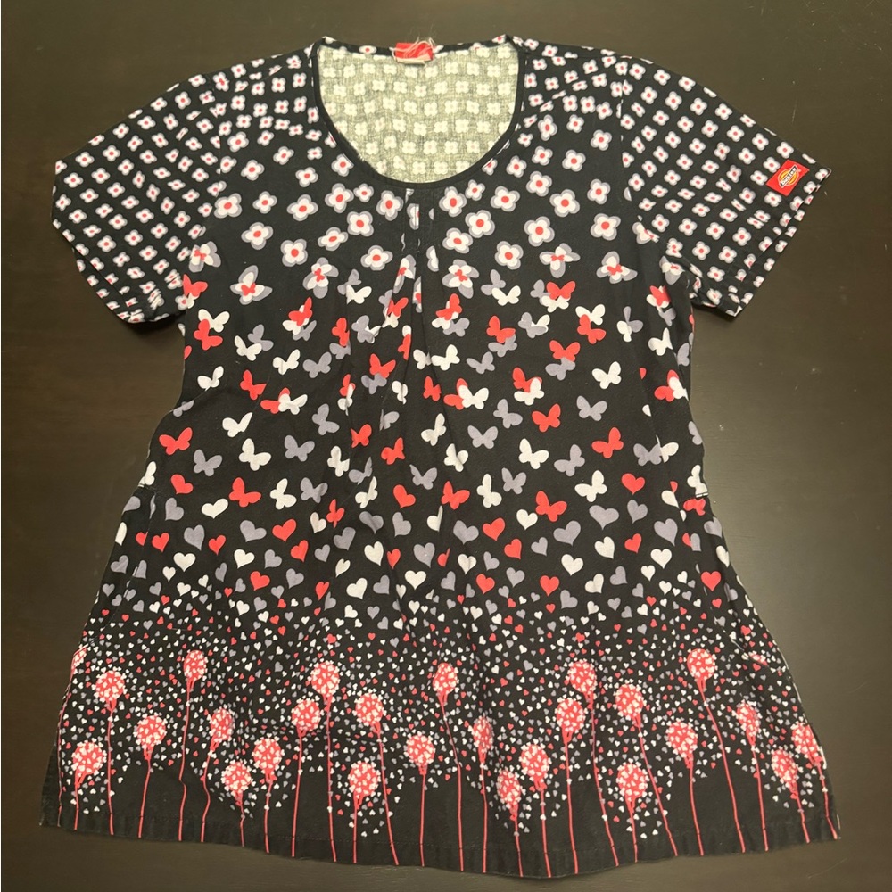 Dickies floral butterfly scrub top size medium